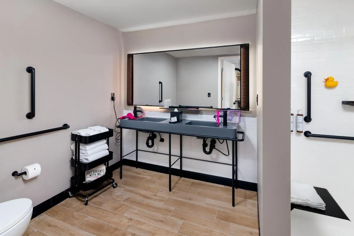 Image 2 of Moxy Miami Wynwood