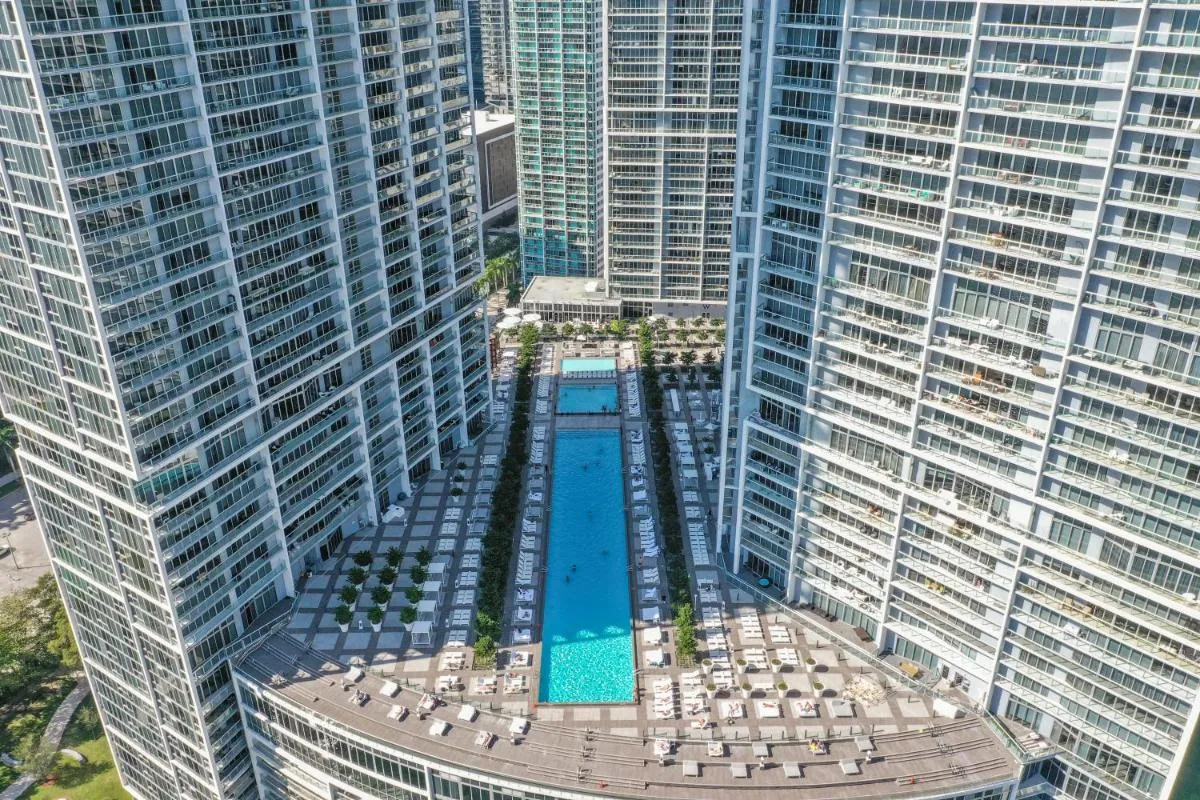 Image 3 of NEW!!! W Brickell Miami- ICON DELUXE LOUNGE with 2 masters