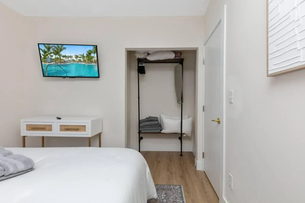 Image 1 of New Miami Home, POOL Near Airport and beaches, King Bed