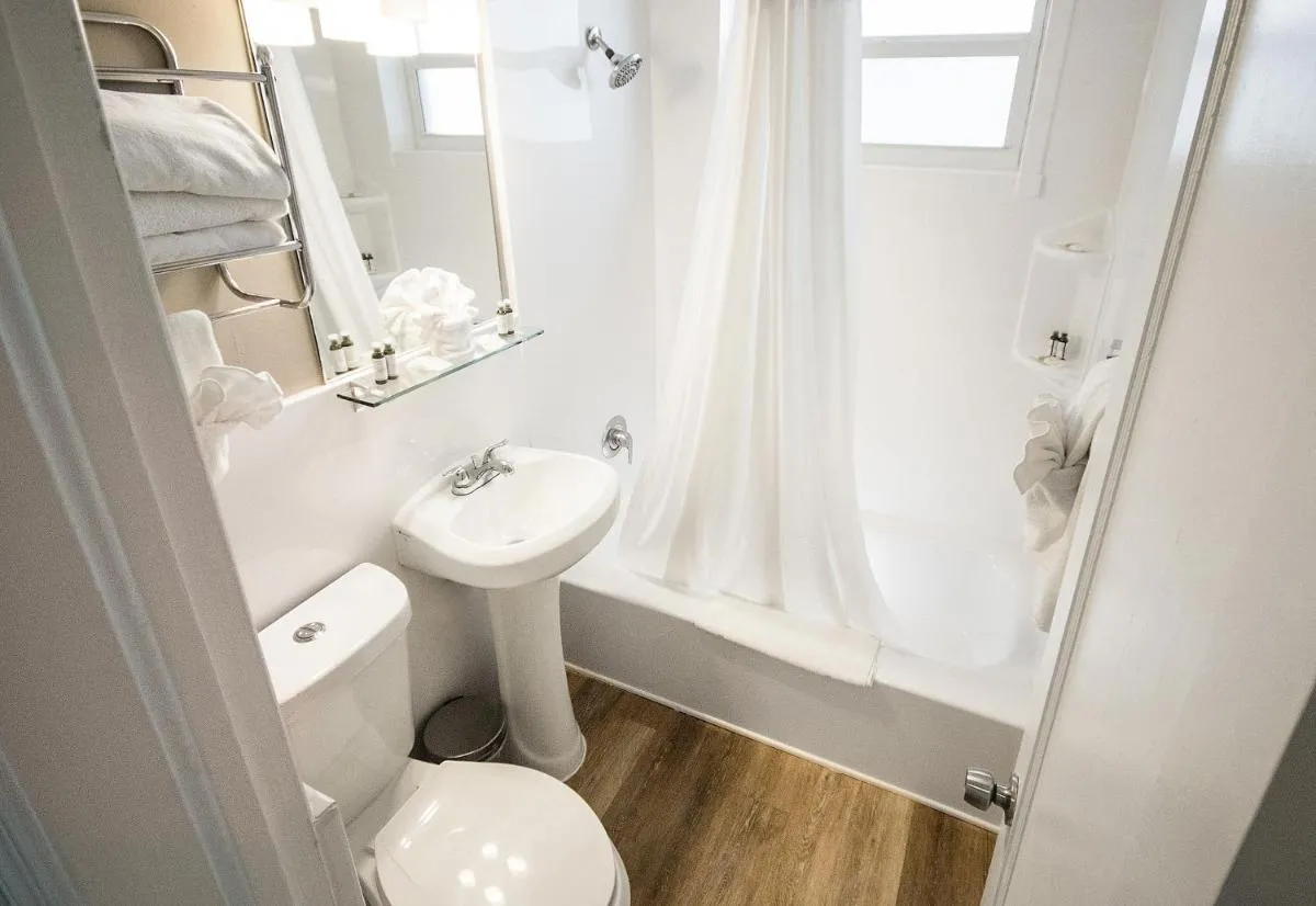 Image 5 of Ocean Reef Suites