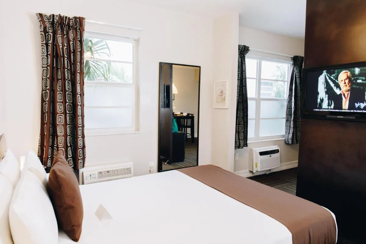 Image 2 of Ocean Reef Suites