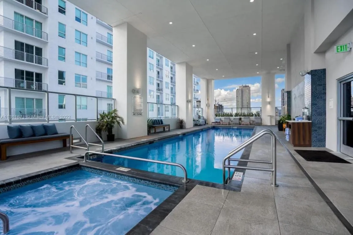 Image of Ocean View Entire Condo In Downtown With Pool and Gym