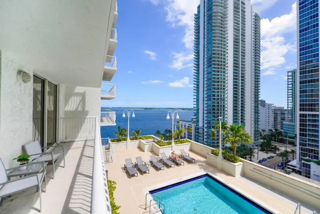 Image 6 of Ocean View Exquisite 1 BR Condo with Free Parking