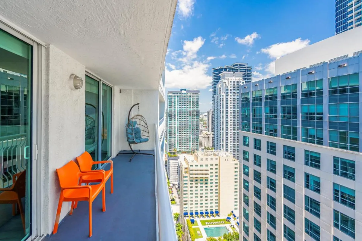 Image 5 of Oceanside Penthouse Apartment in Brickell Miami, Pool, Free Parking