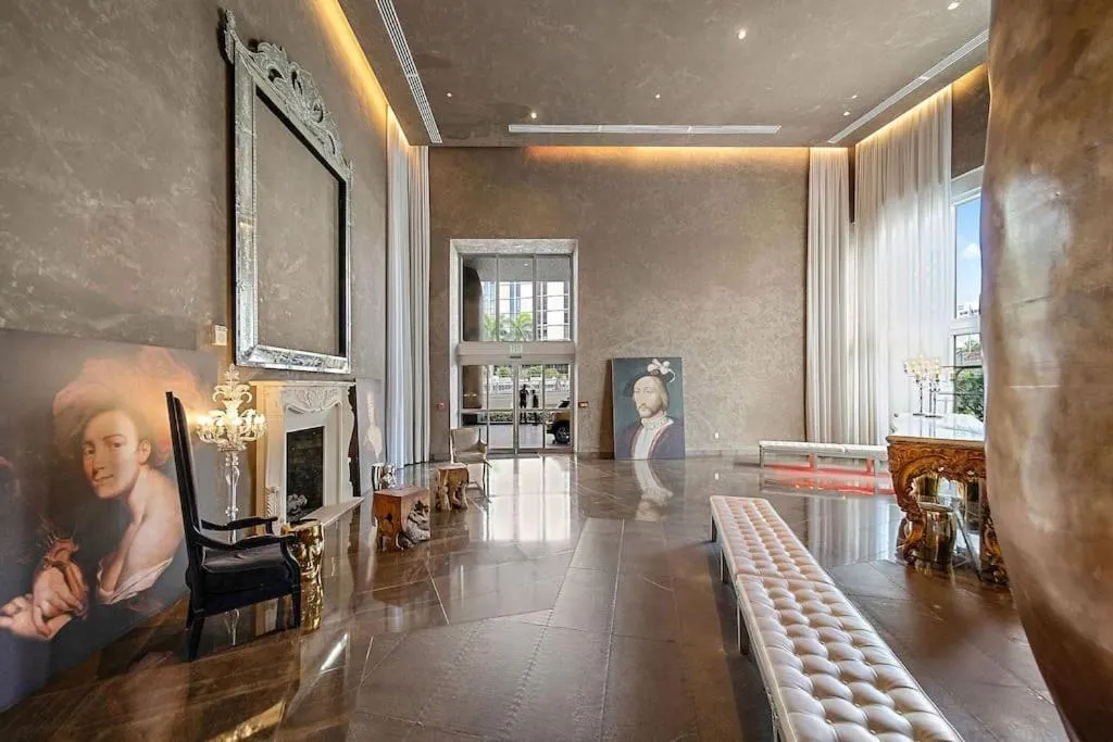 Image 5 of POOLSIDE CORNER 2 BEDROOMS ICON BRICKELL BAY & POOL VIEWS * 5 STAR SPA