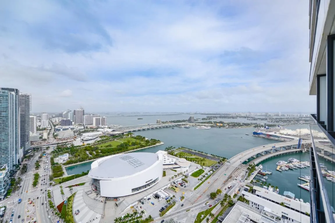 Image of Panoramic Views of City and Bay from this Studio
