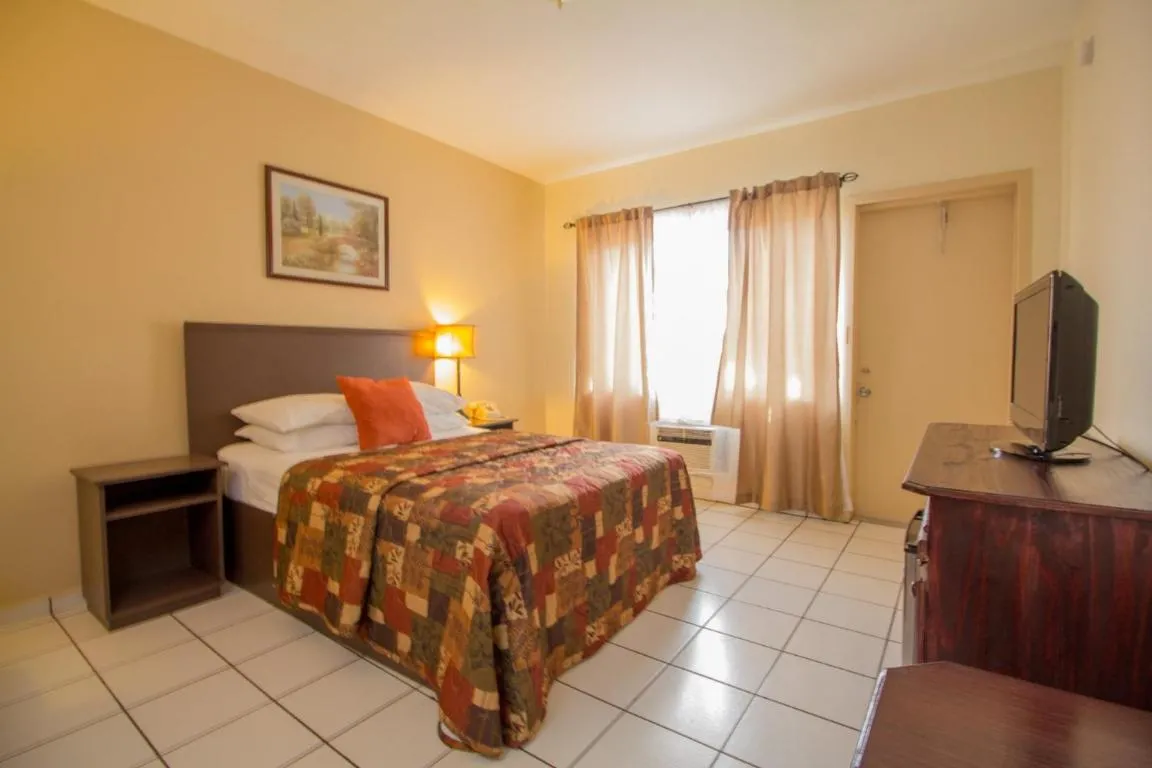Image of Parkway Inn