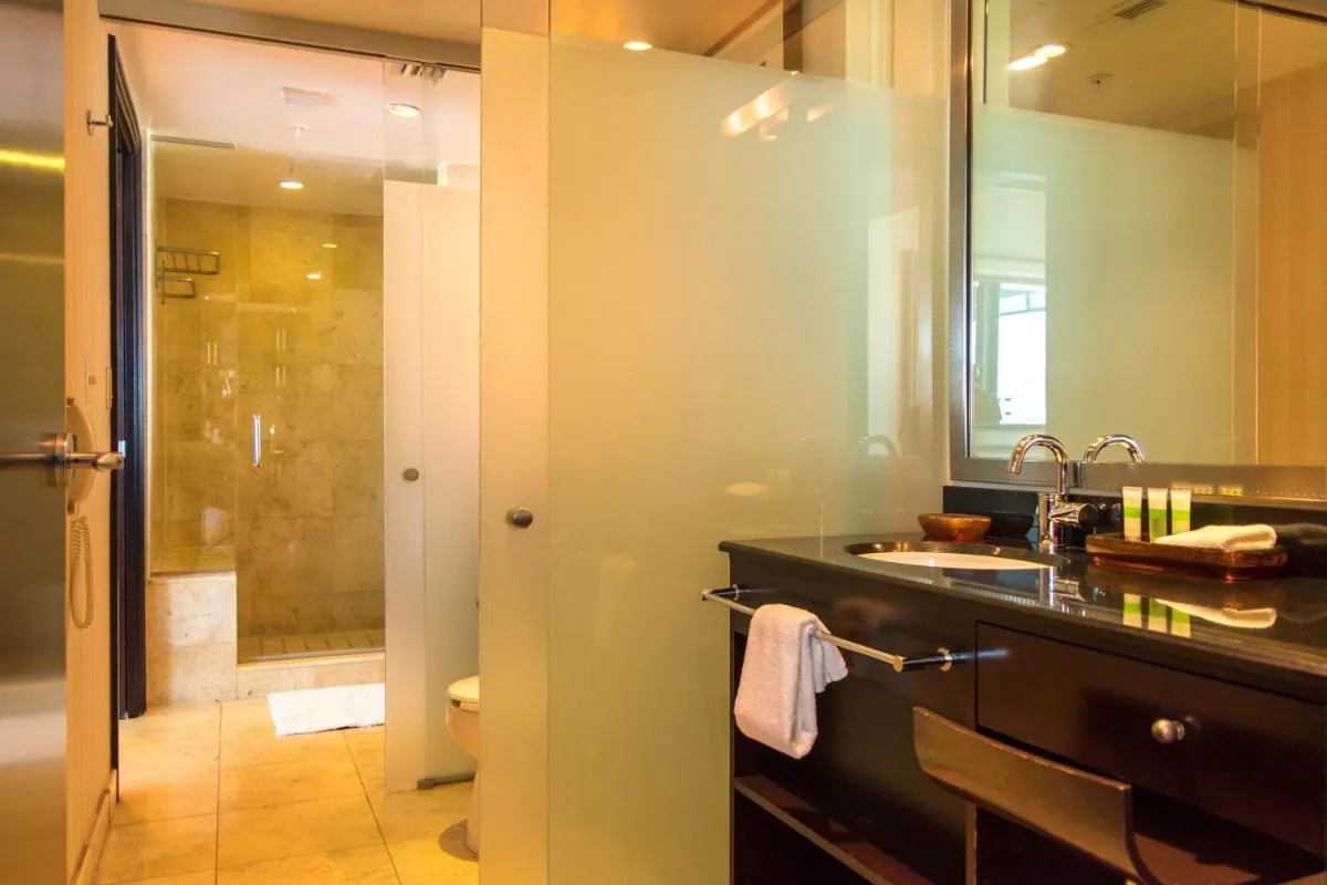 Image 5 of Penthouse De Soleil South Beach – on Ocean Drive Miami Beach