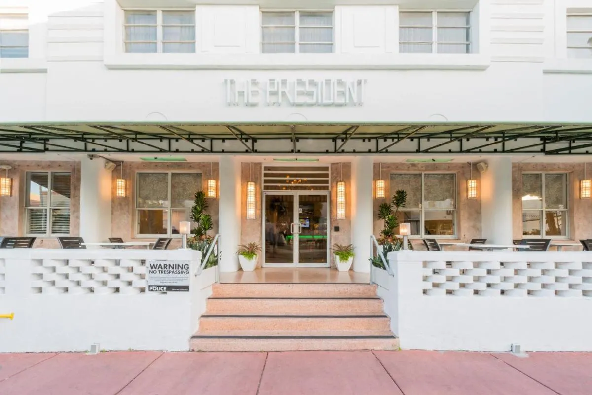 Image 3 of President Hotel