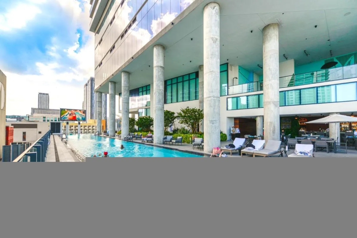 Image 5 of Prime Bayside View Studio in Downtown Miami