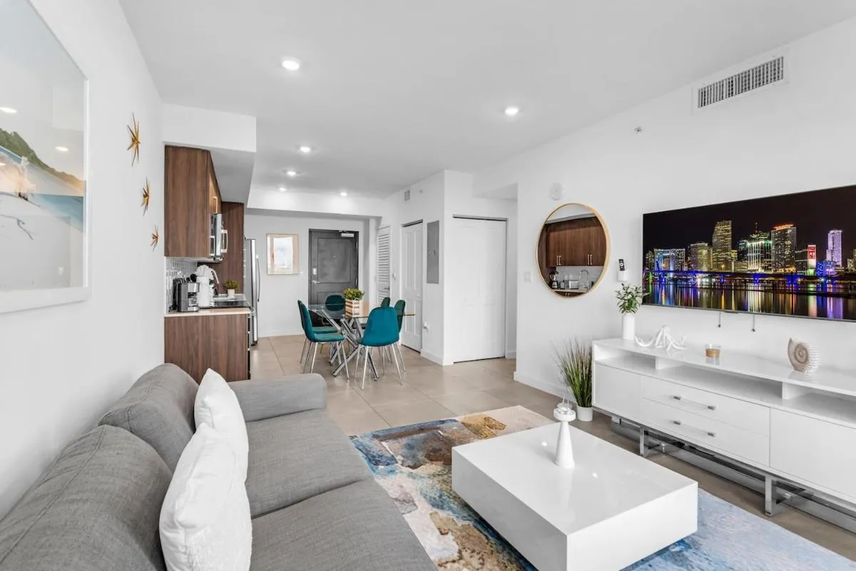 Image 4 of Prime Location 3 Bed Gem near Brickell With Parking