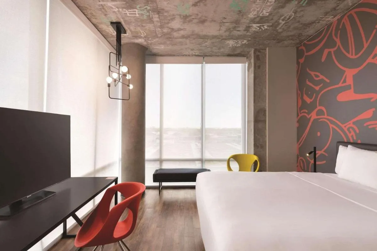 Image 5 of Radisson RED Miami Airport