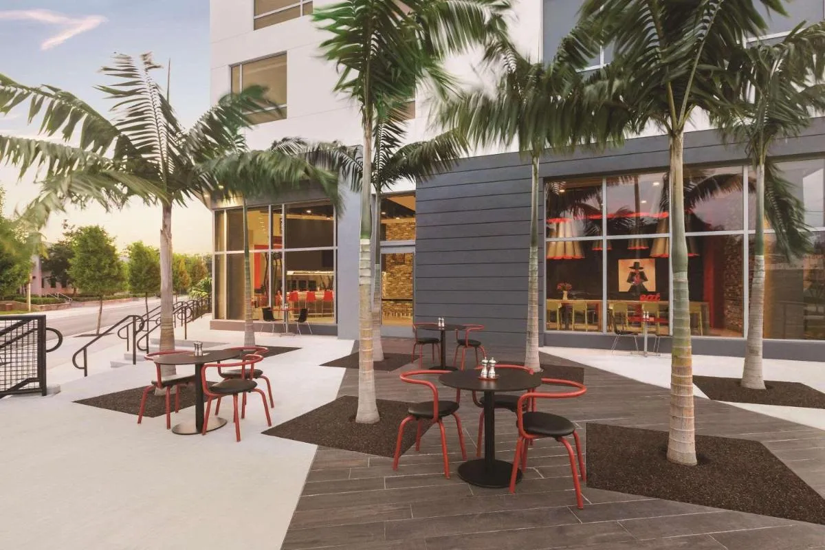 Image 6 of Radisson RED Miami Airport