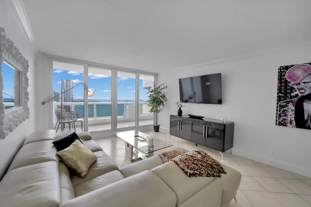 Image of Ray of Light! Miami Penthouse!