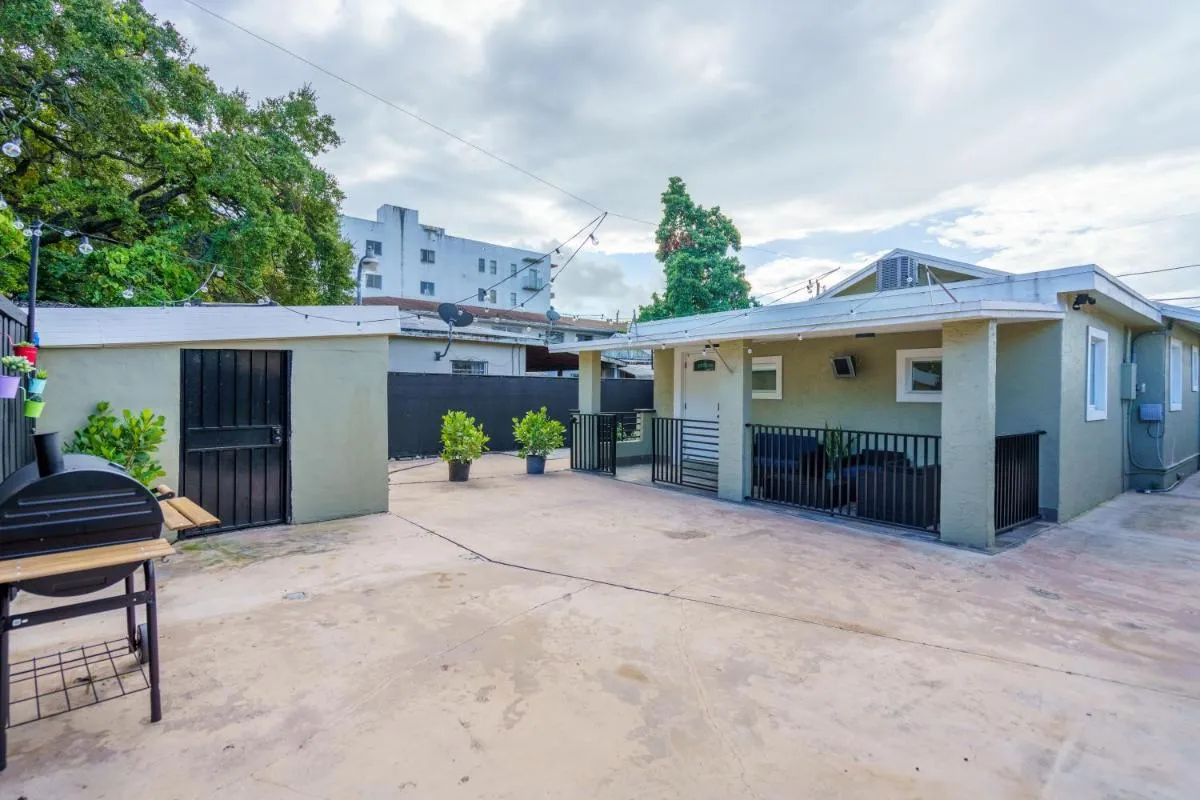 Image 5 of Renovated 2 BD Home w/ Private Parking, Gallery & W/D