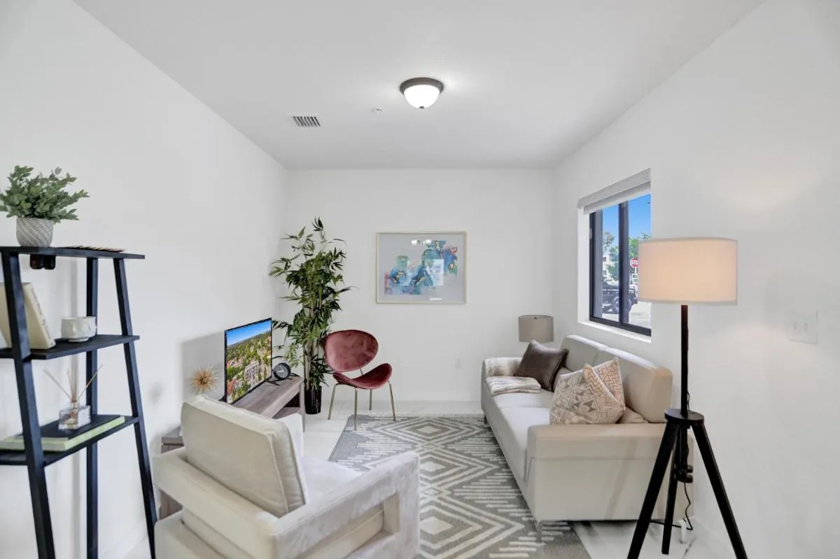 Image 2 of Renzzi Wynwood Apartments
