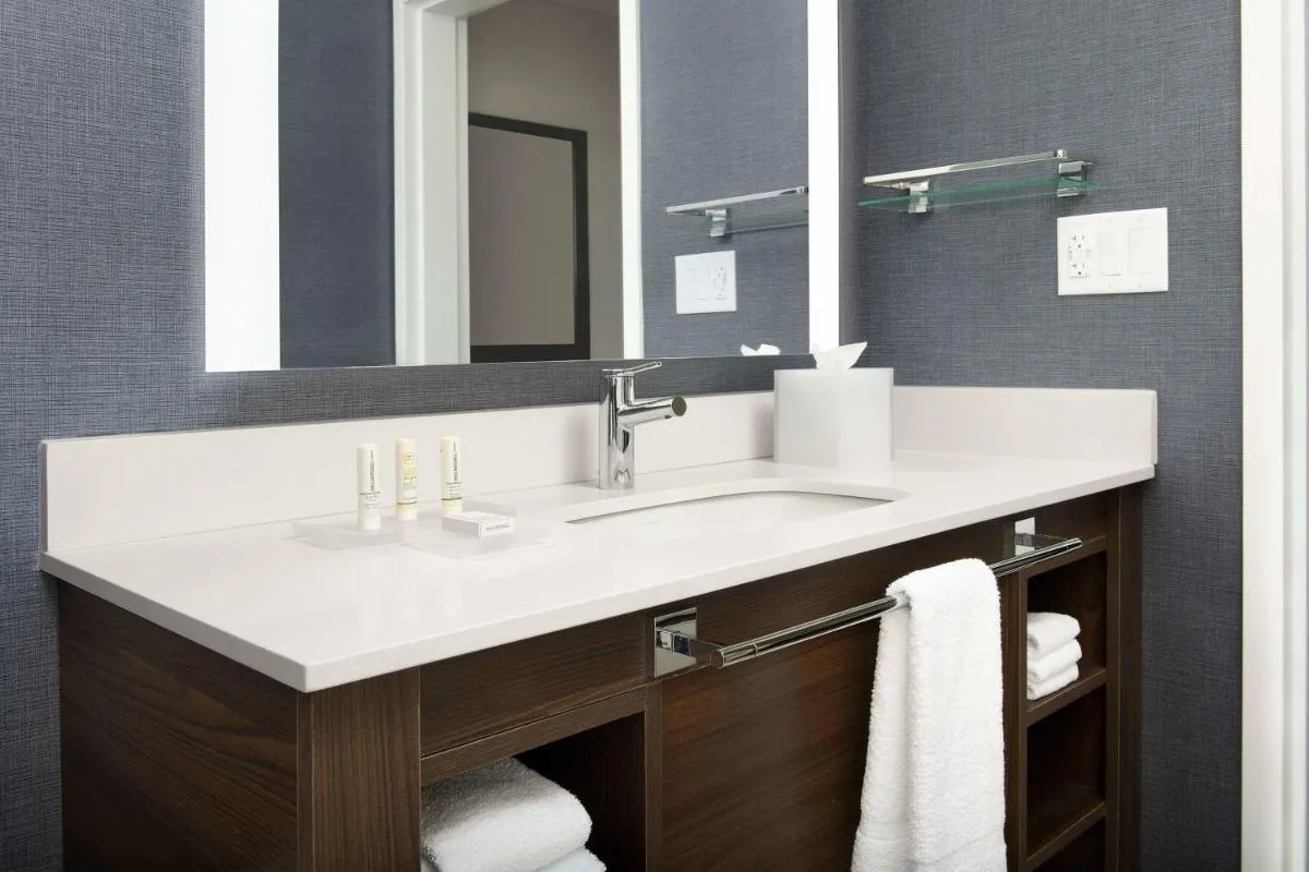 Image 2 of Residence Inn Doral Mall Area