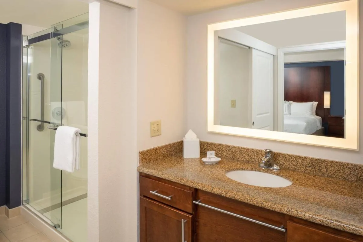 Image 2 of Residence Inn by Marriott Miami Airport