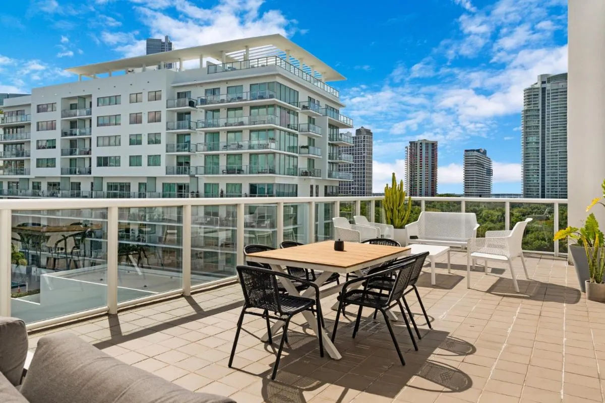 Image 5 of Roami at Habitat Brickell