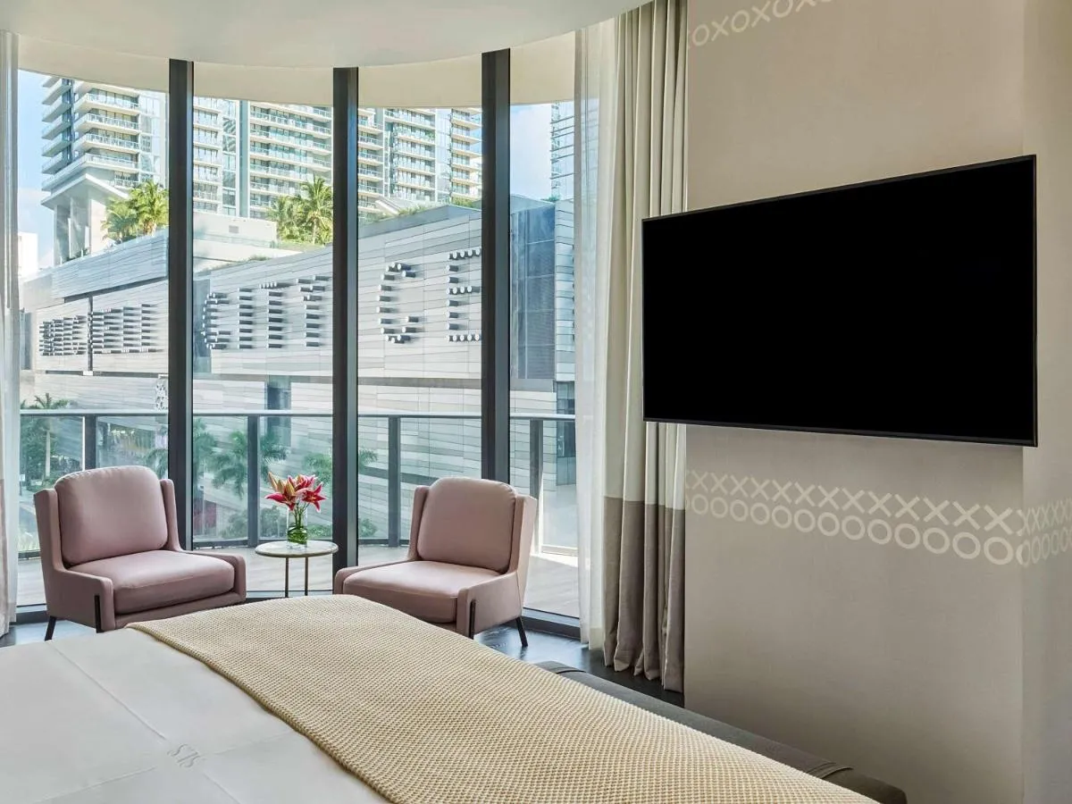 Image 4 of SLS LUX Brickell