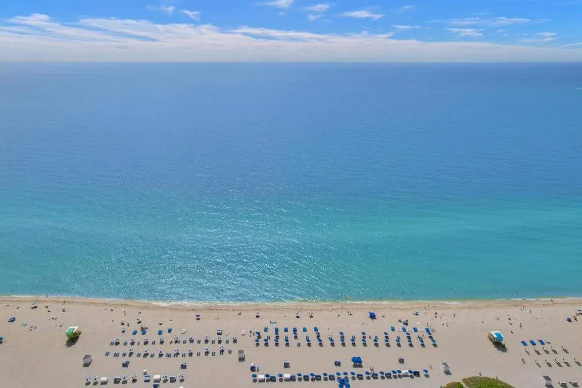 Image of SOBE MONARCH-WALK TO THE BEACH – OCEAN DRIVE GOOD TIME HOTEL AND ANGLER HOTEL ACROSS THE STREET