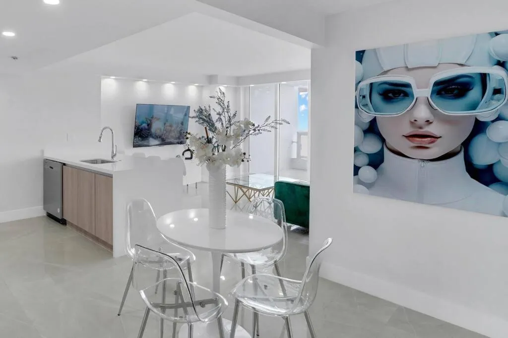 Image of Shades of Miami Sky Penthouse! Newly Renovated