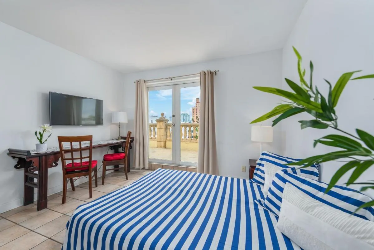 Image 1 of SoBe Lux Suites On Ocean