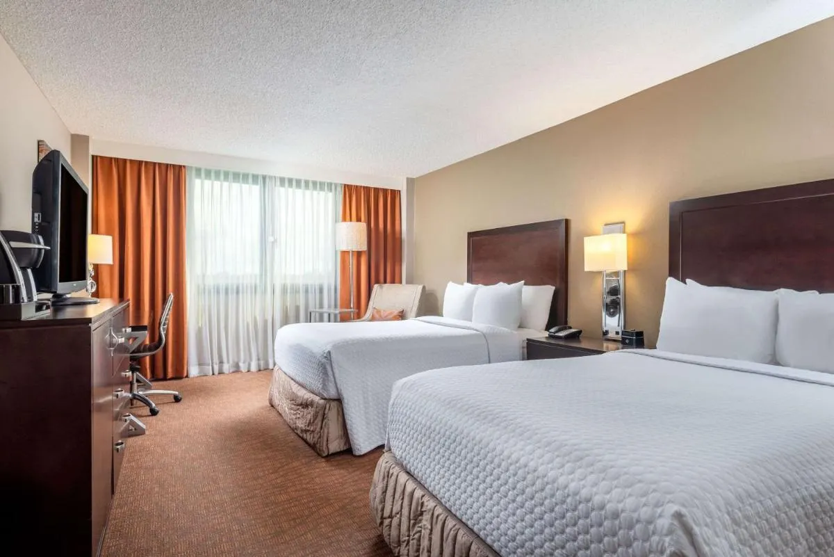 Image 4 of Sonesta Miami Airport
