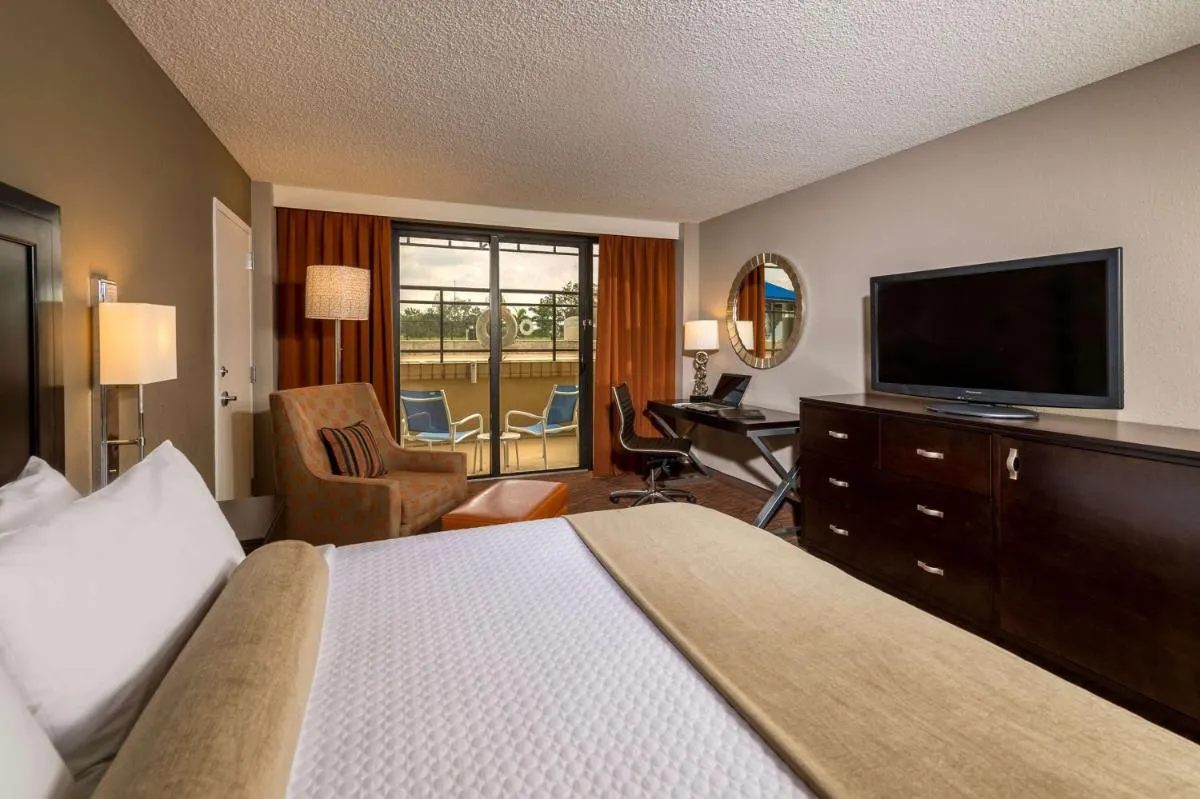 Image 6 of Sonesta Miami Airport
