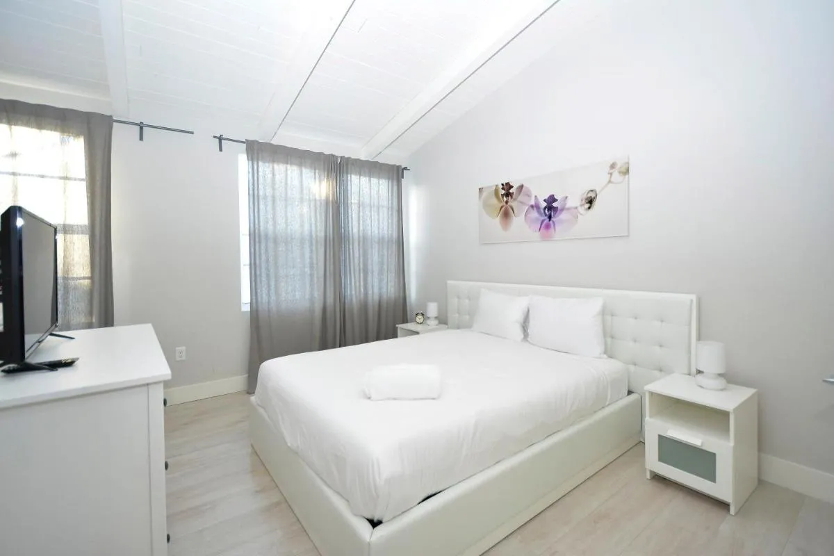 Image 5 of South Beach Apartments
