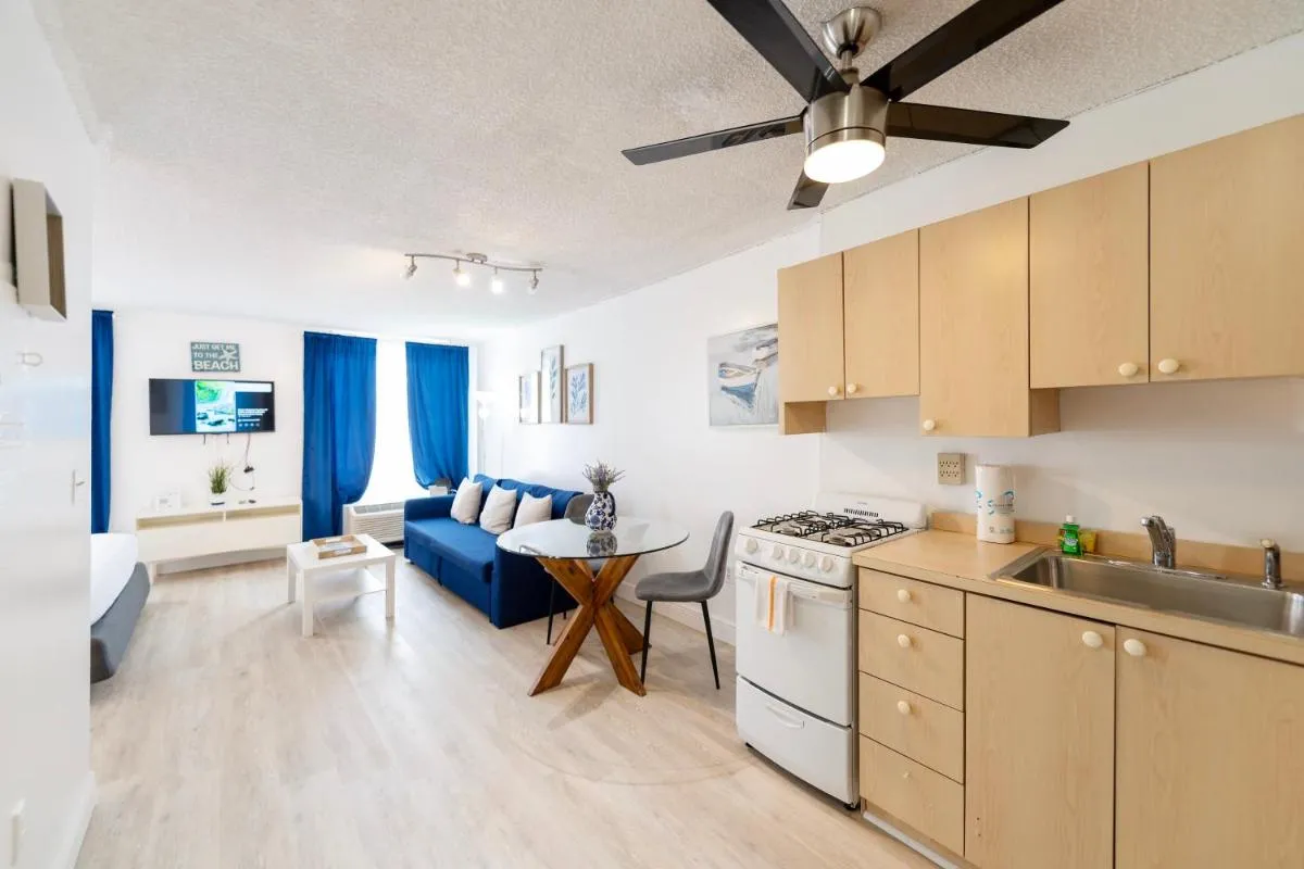 Image 2 of South Beach Apartments