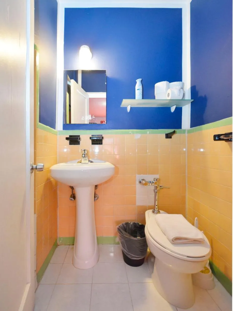 Image 3 of South Beach Rooms and Hostel