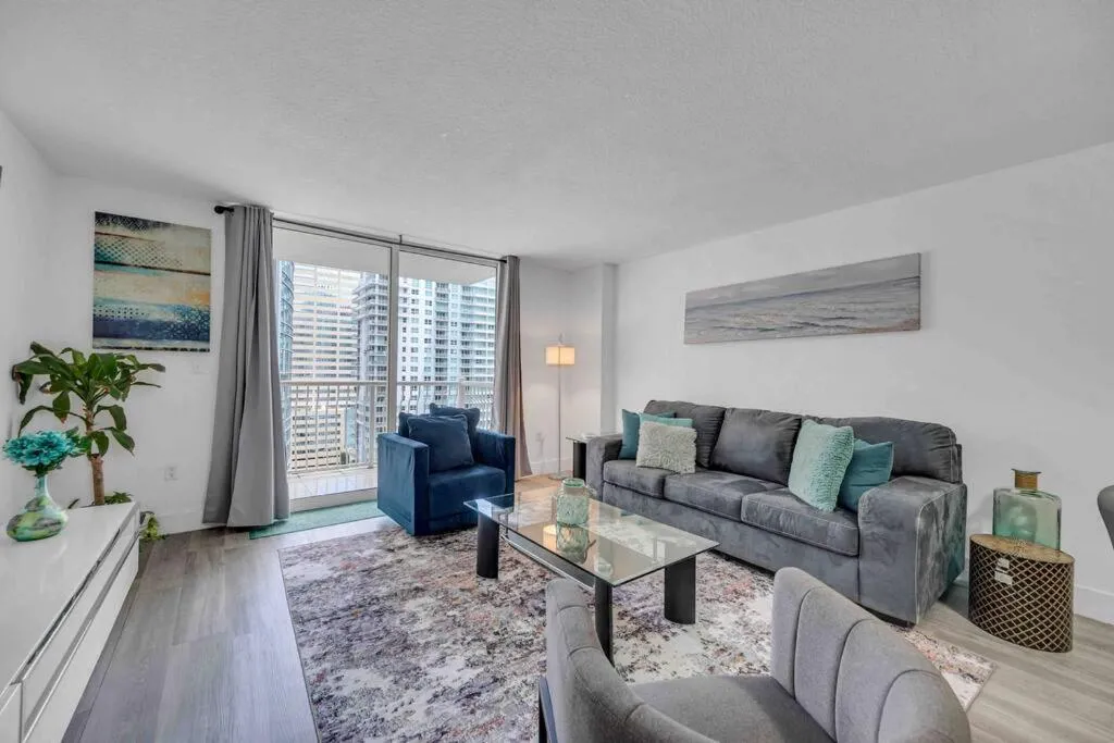 Image 2 of Spacious 1Bedroom Unit Brickell-Free Parking