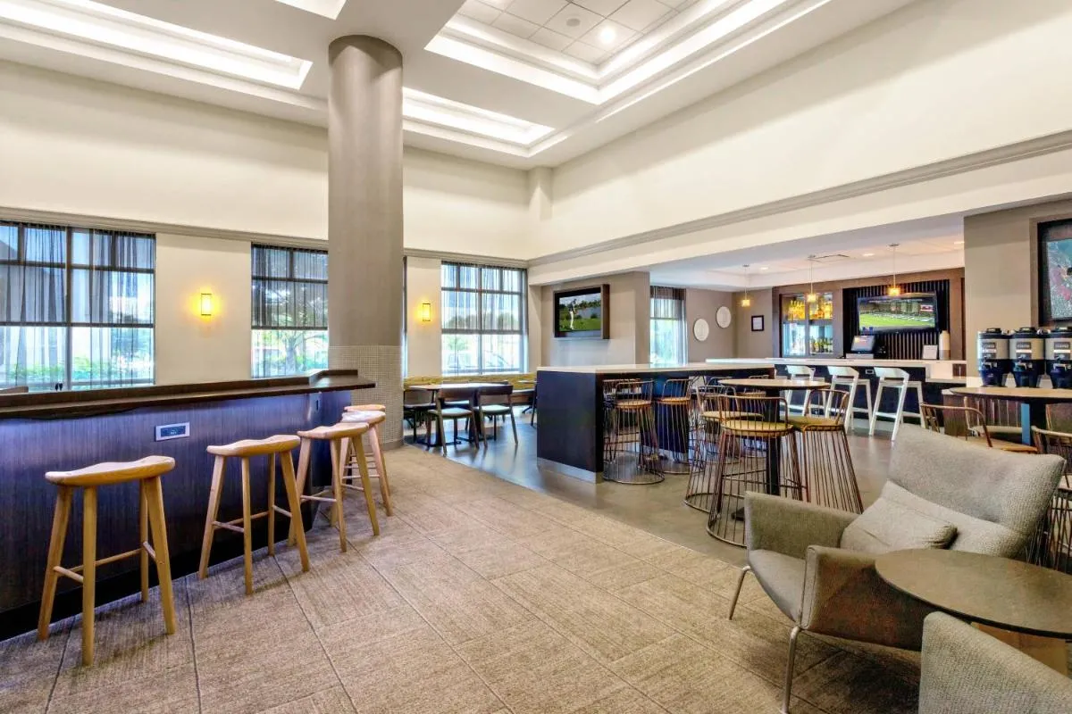 Image 4 of SpringHill Suites by Marriott Miami Airport South Blue Lagoon Area