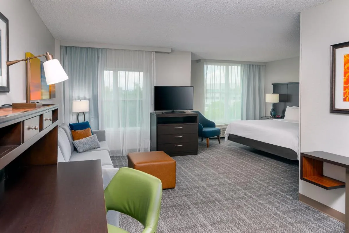 Image 5 of Staybridge Suites Miami Doral Area, an IHG Hotel