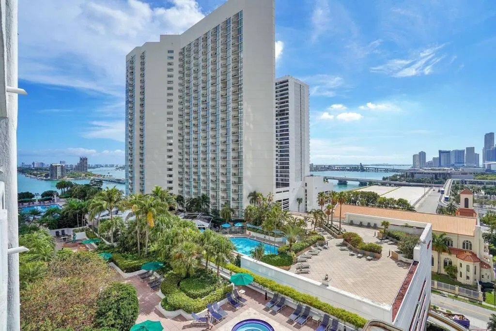 Image 6 of Stay in Love! Miami Skyline Views, Renovated