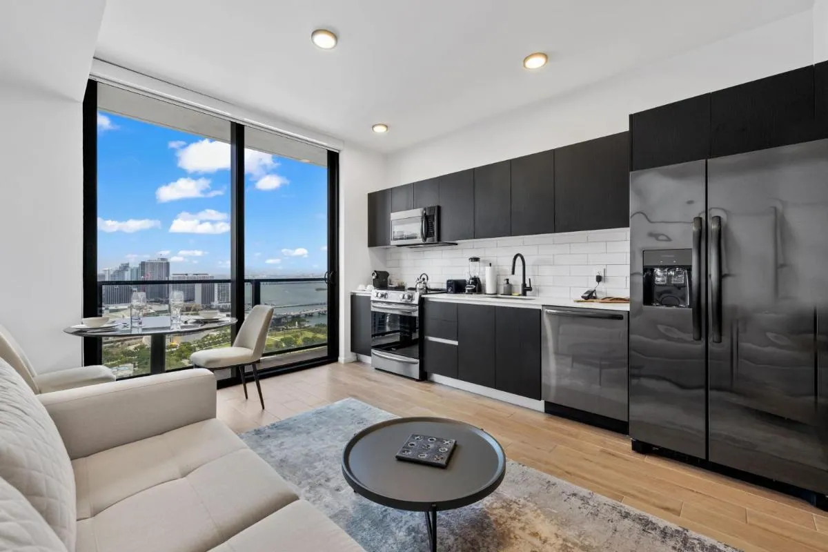 Image 1 of Studio with Amazing city view at Downtown Miami
