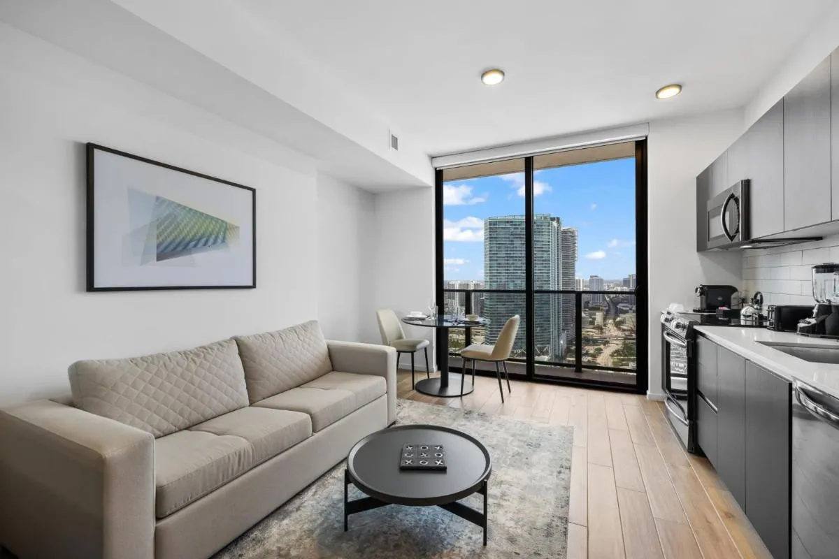 Image 3 of Studio with Amazing city view at Downtown Miami