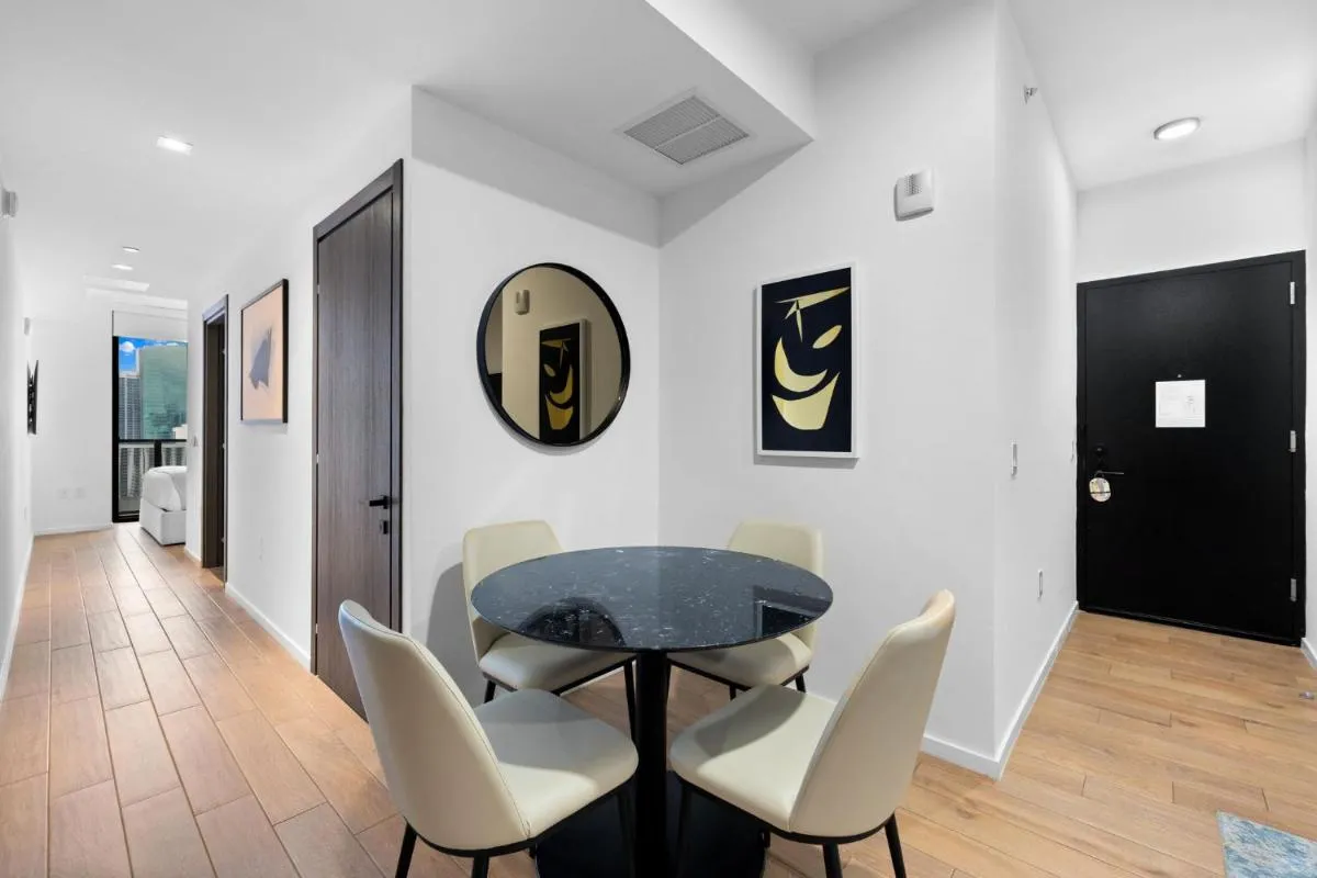 Image 4 of Studio with Stunning Views at Downtown Miami
