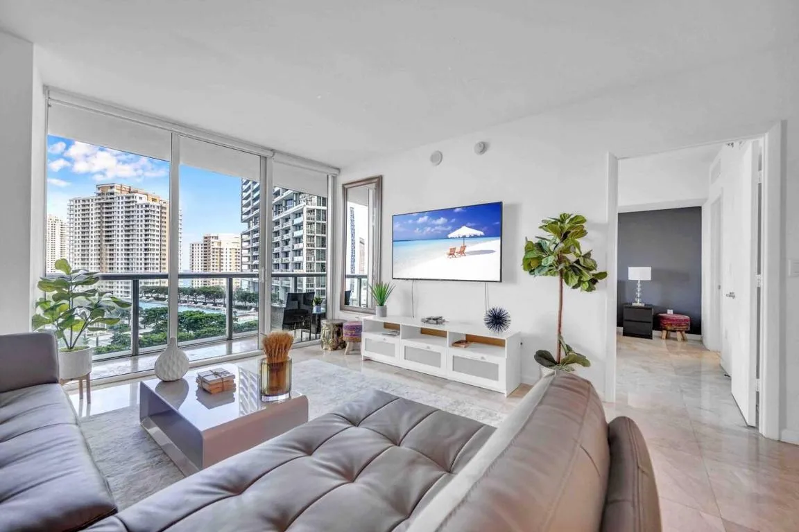 Image of Stunning 1BR W Icon Condo -Waterviews-FreeSpa