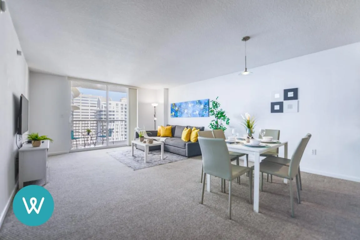 Image of Stunning Condo at Brickell With pool & Gym