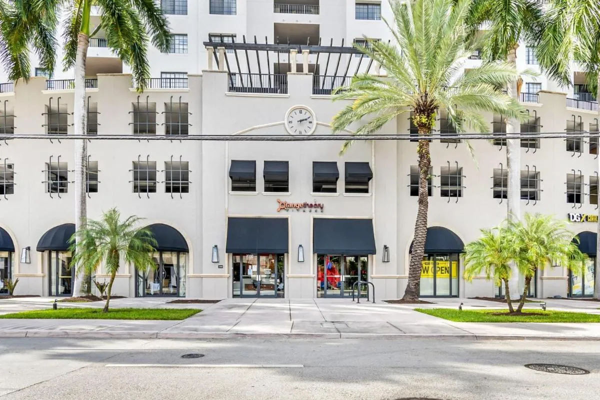 Image 4 of Stylish Modern Apartments at Gables Grand Plaza in Miami