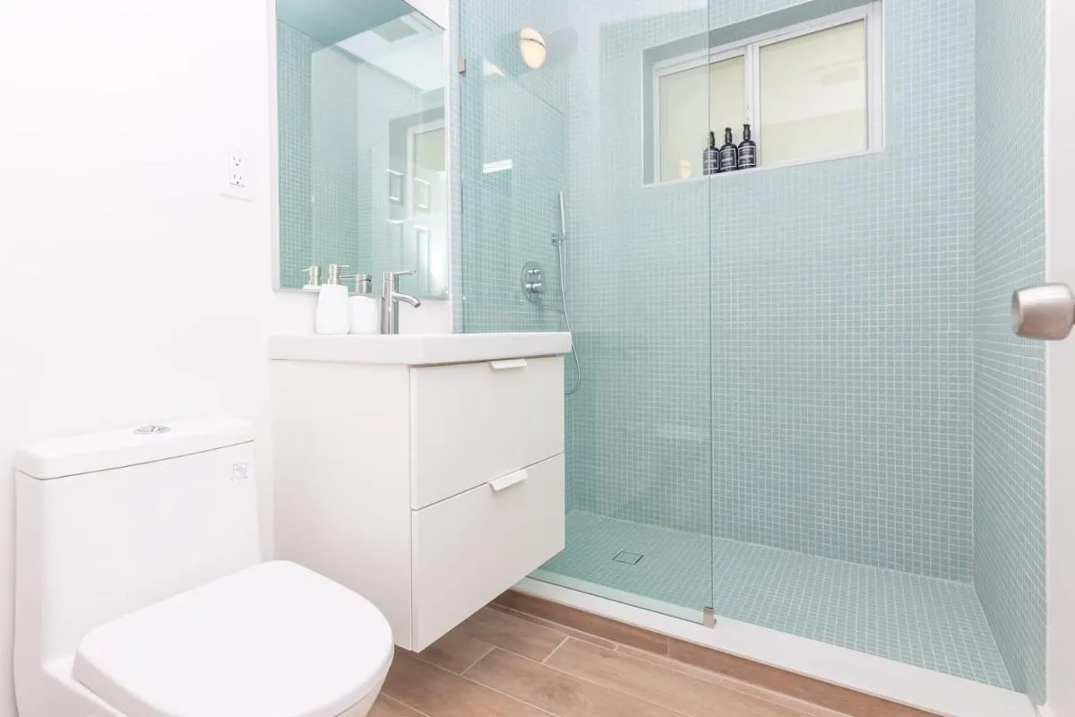 Image 6 of Stylish One Bedroom Apartment In El Portal #4