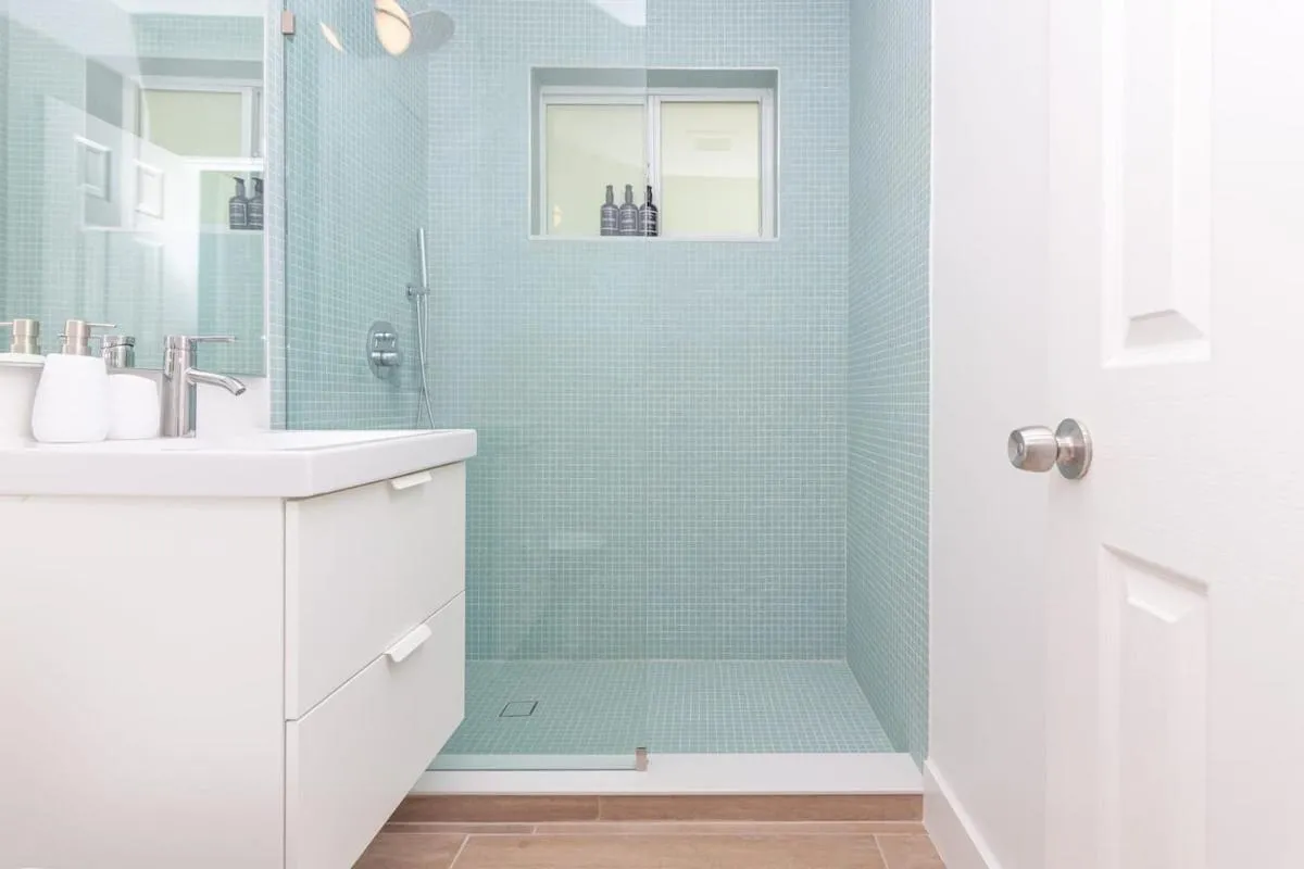 Image 4 of Stylish One Bedroom Apartment In El Portal #4