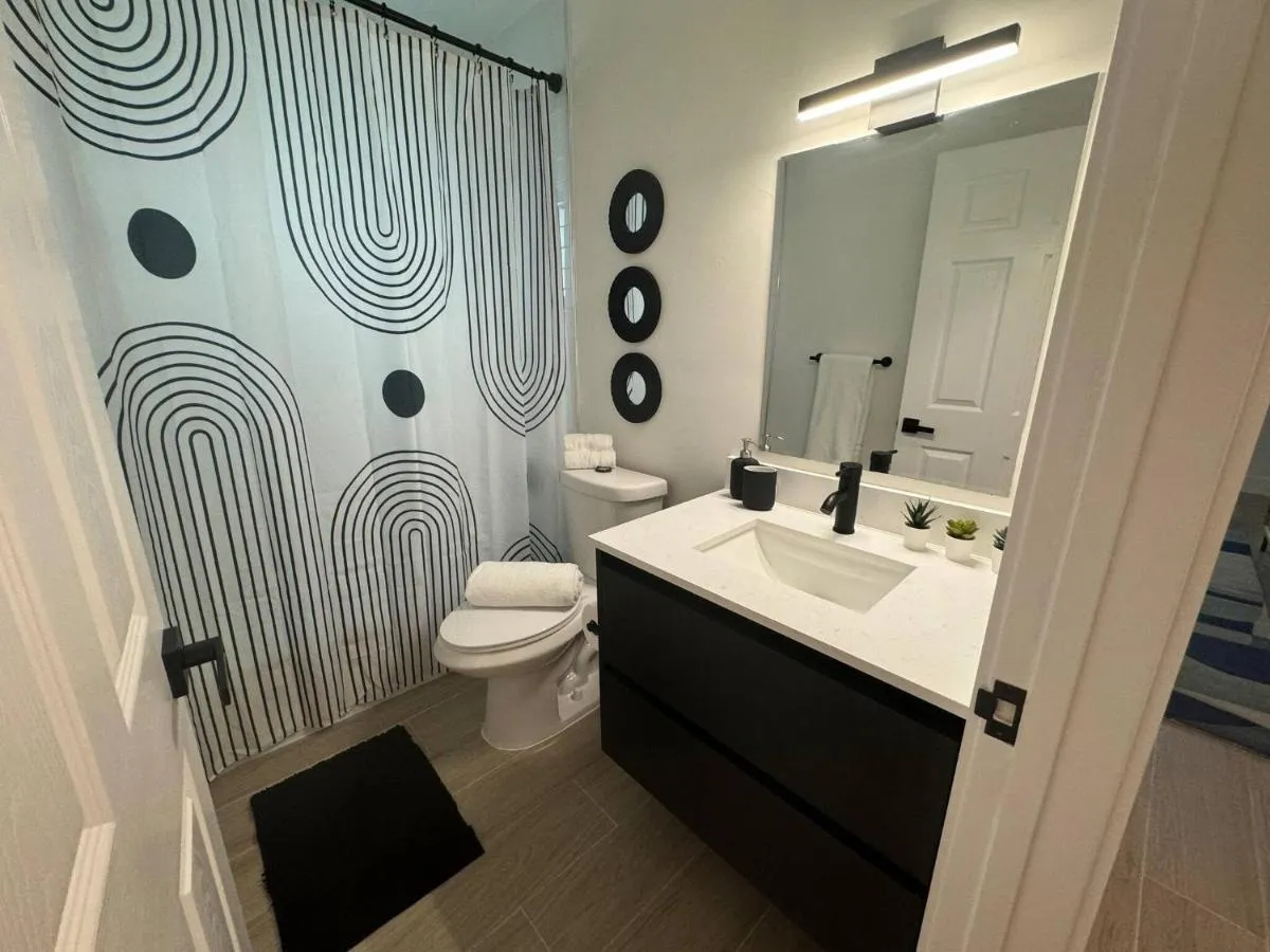 Image 6 of Stylish Wynwood Retreat Near Art District