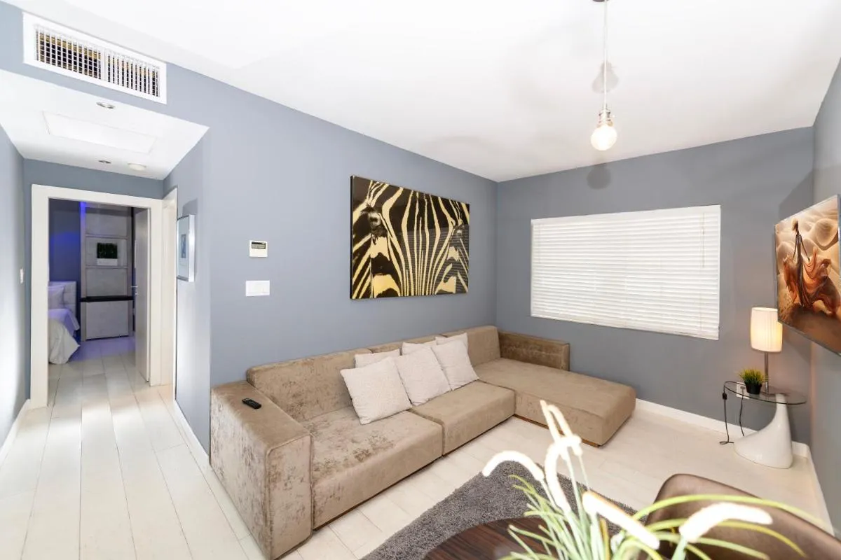 Image 6 of Sunny Days Apartments