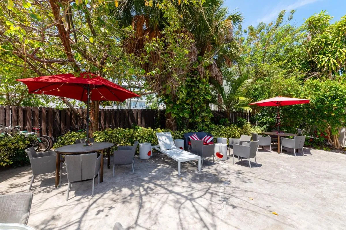 Image 3 of Sunny Days Apartments