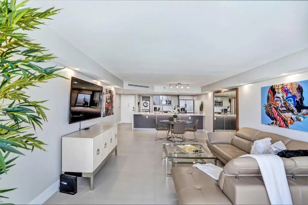 Image 5 of Sunset Hideaway! Direct Water Views and Renovated!