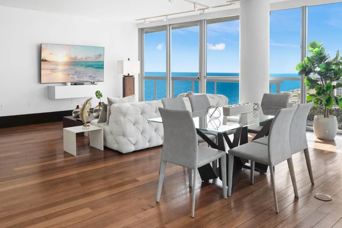 Image 2 of THE SETAI 5 STARS HOTEL-RESIDENCE MIAMI BEACH OCEANVIEW 2 Bedroom UNIQUE