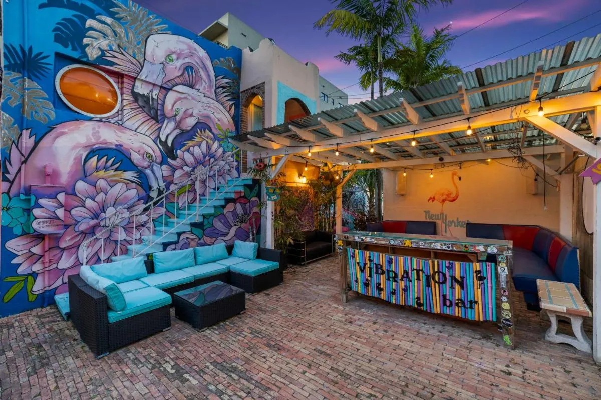 Image 3 of The New Yorker Miami Hotel